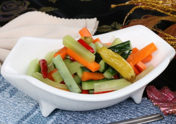 泡菜的腌制方法 www.osxg.com.cn