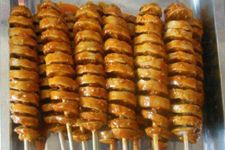 烤面筋的做法 www.osxg.com.cn