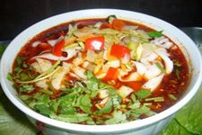 雞湯刀削面的做法 www.osxg.com.cn