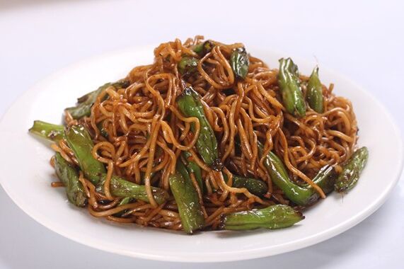 豆角燜面的做法 www.osxg.com.cn