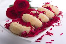 鮮花餅的做法 www.osxg.com.cn