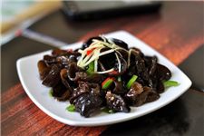 東北野生黑木耳 www.osxg.com.cn