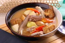 猴頭菇煲湯的做法 www.osxg.com.cn