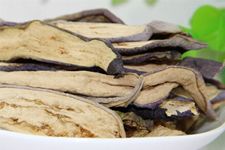 茄子干的做法 www.osxg.com.cn