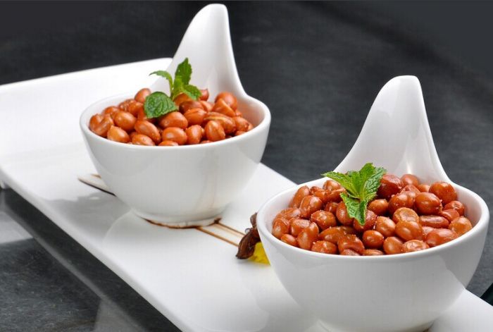 油炸花生米的做法 www.osxg.com.cn