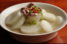 白蘿卜湯的做法 www.osxg.com.cn