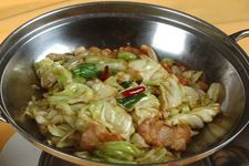 干鍋包菜的做法大全 www.osxg.com.cn