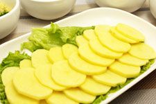 土豆片的做法 www.osxg.com.cn
