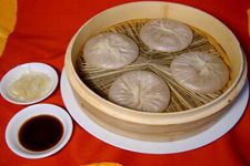 靖江蟹黃湯包的做法 www.osxg.com.cn