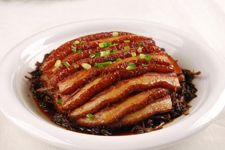 梅菜扣肉的做法 www.osxg.com.cn