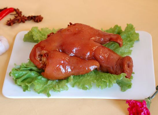 鹵豬頭肉的做法 www.osxg.com.cn