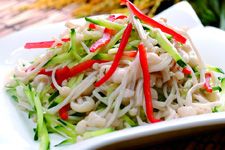 涼拌金針菇的做法 www.osxg.com.cn